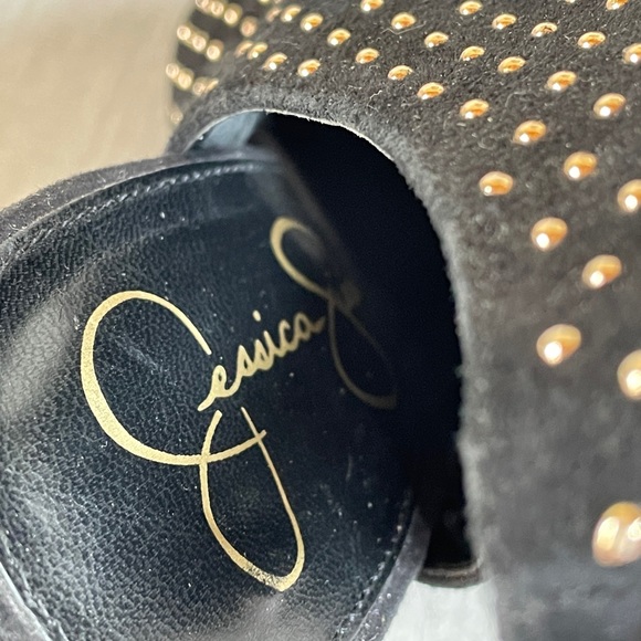Jessica Simpson black and gold studded boots. Size 10 excellent condition. - Picture 4 of 10